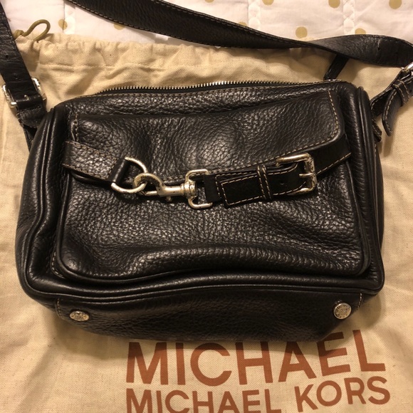Michael Kors purse - Picture 1 of 8